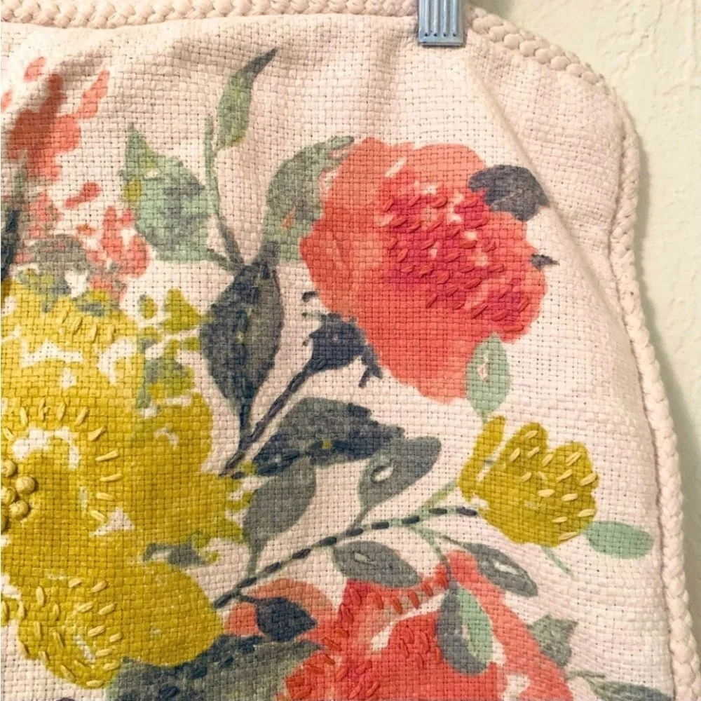 Cynthia Rowley Cotton Floral Pillow Sham W/Tassel 
Love on flip side - Picture 16 of 16